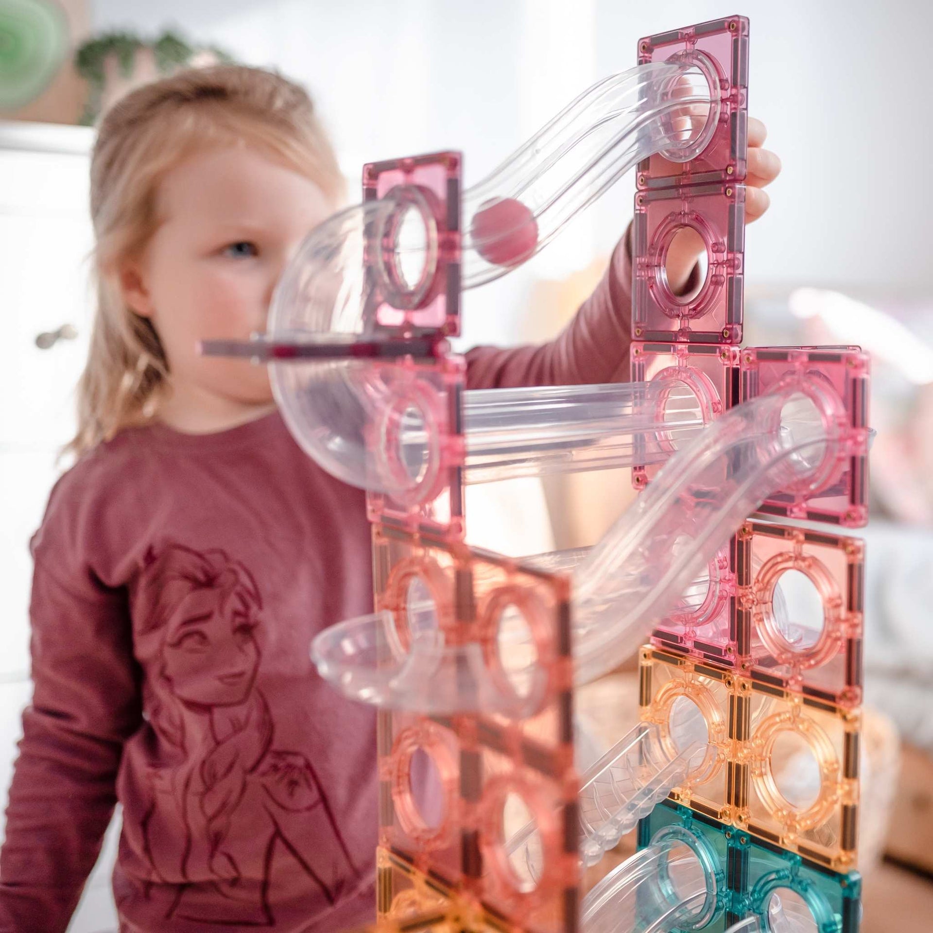 Connetix Magnetic Tiles 106 Piece Pastel Ball Run Pack
