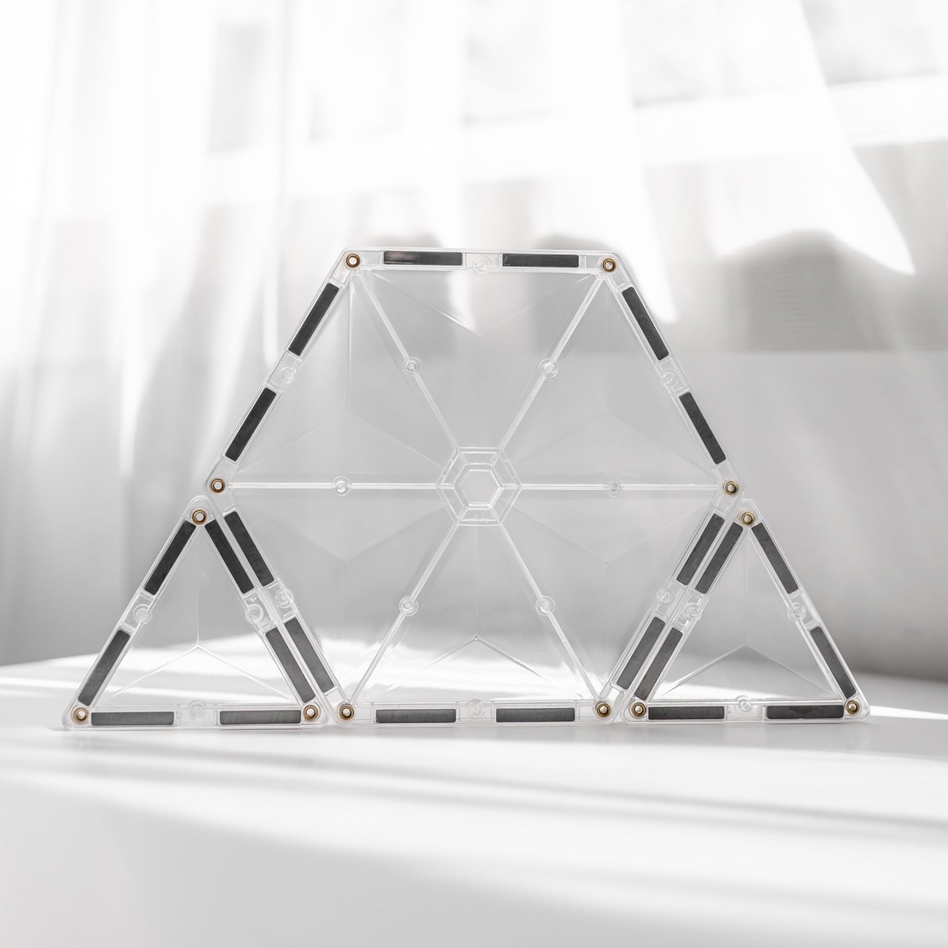 Connetix Magnetic Tiles 34 Piece Clear Starter Pack