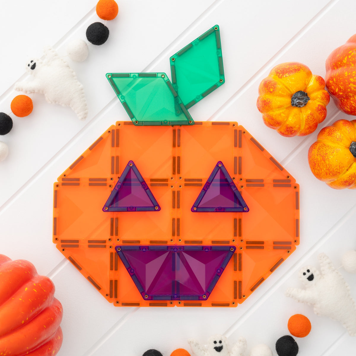CONNETIX Magnetic Tiles 17 Piece Halloween Pumpkin Pack