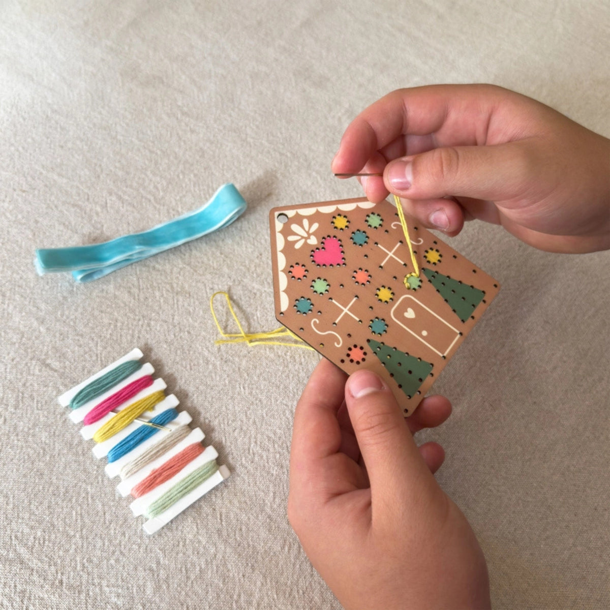Cotton Twist Make Your Own Stitched Gingerbread House