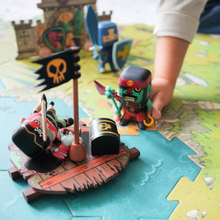 Djeco Arty Toys Sam Parrot