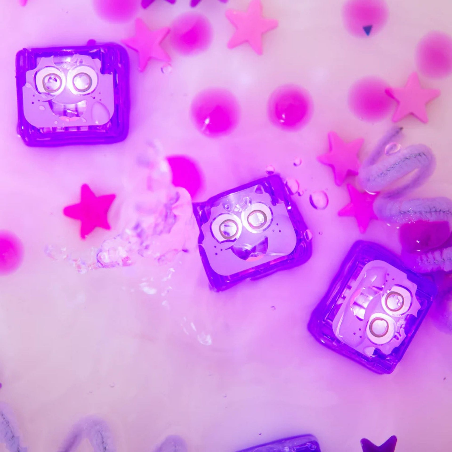 Glo Pals Light Up Cubes