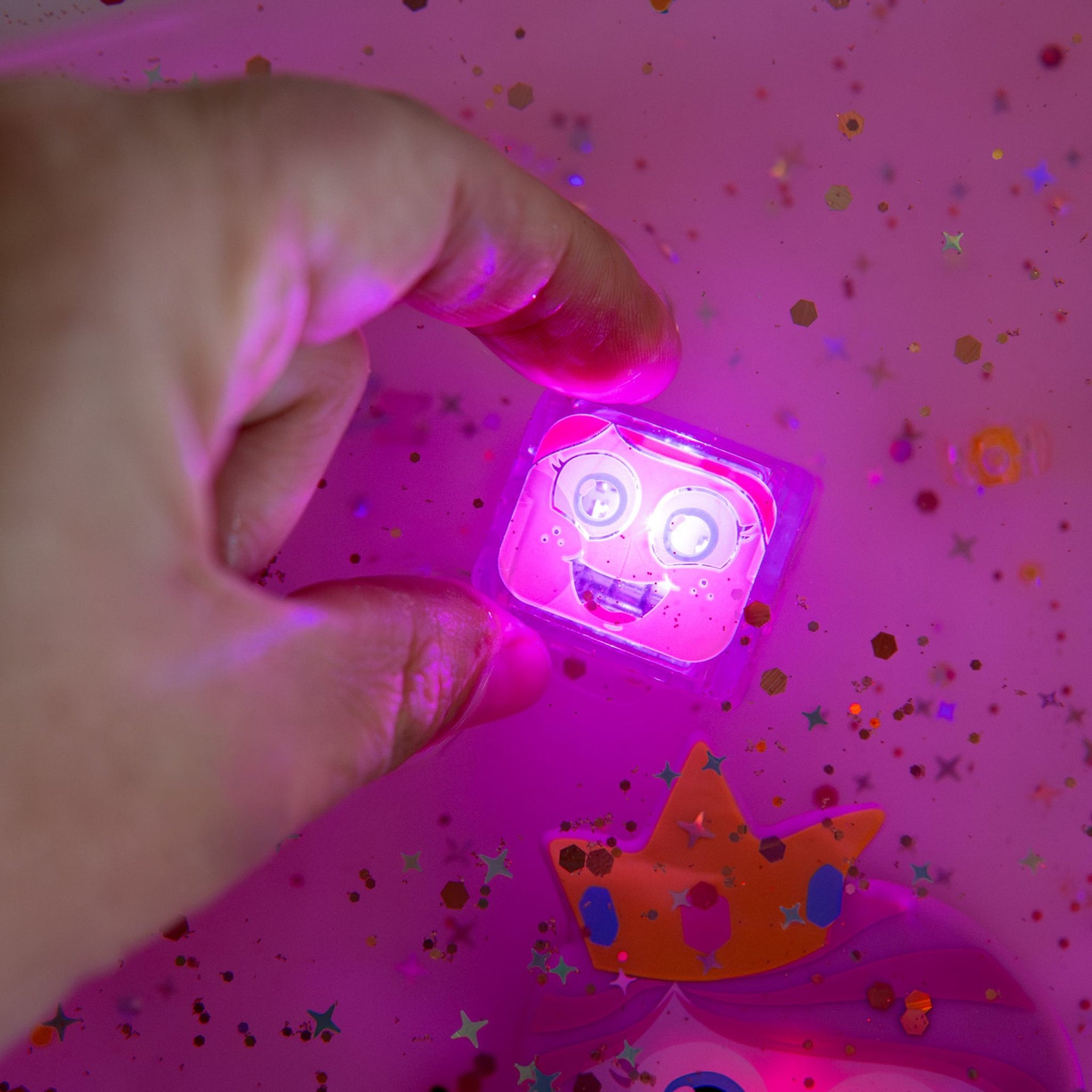 Glo Pals Light Up Cubes