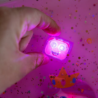 Glo Pals Light Up Cubes