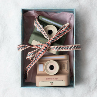 Konges Sløjd Instant Camera - Cherry