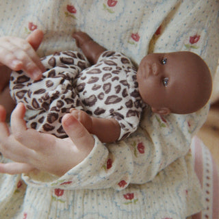 Konges Sløjd Mini Doll Leo - 21cm