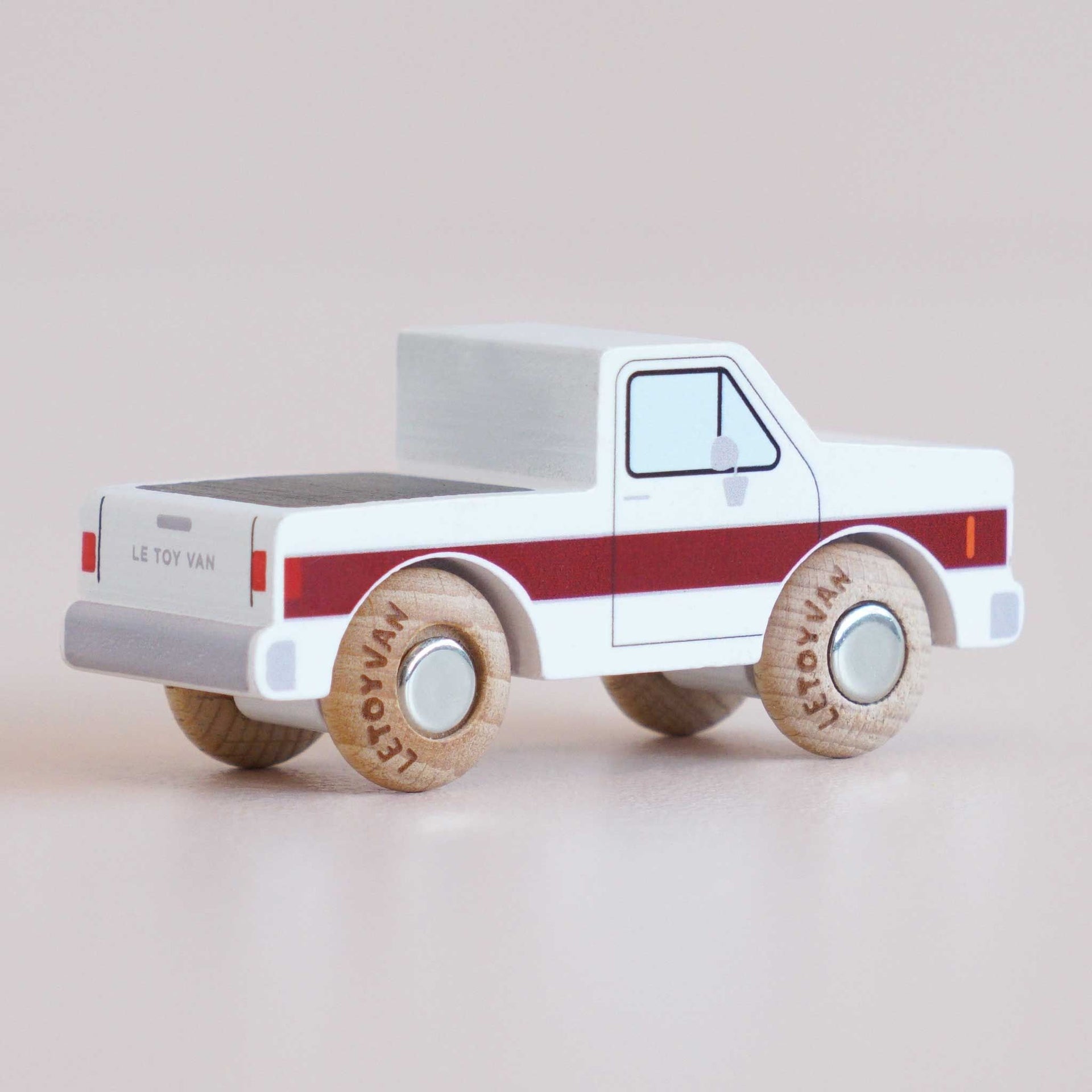 Le Toy Van Wooden Car - Charlie