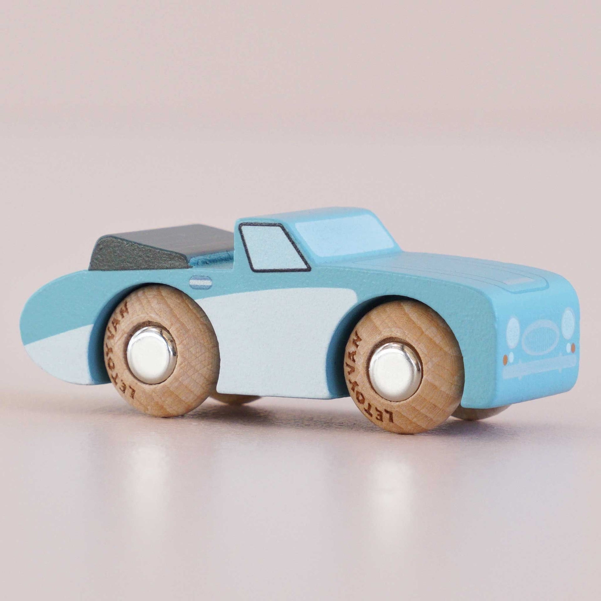 Le Toy Van Wooden Car - Justin