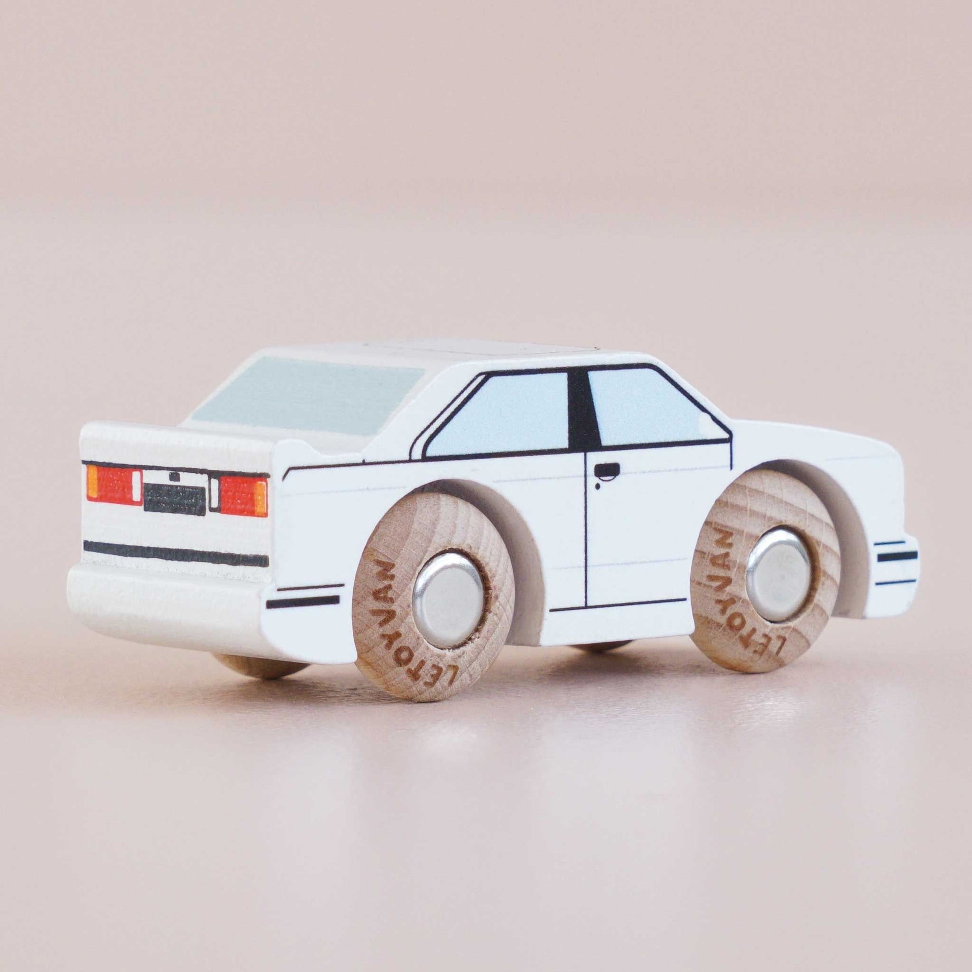 Le Toy Van Wooden Car - William