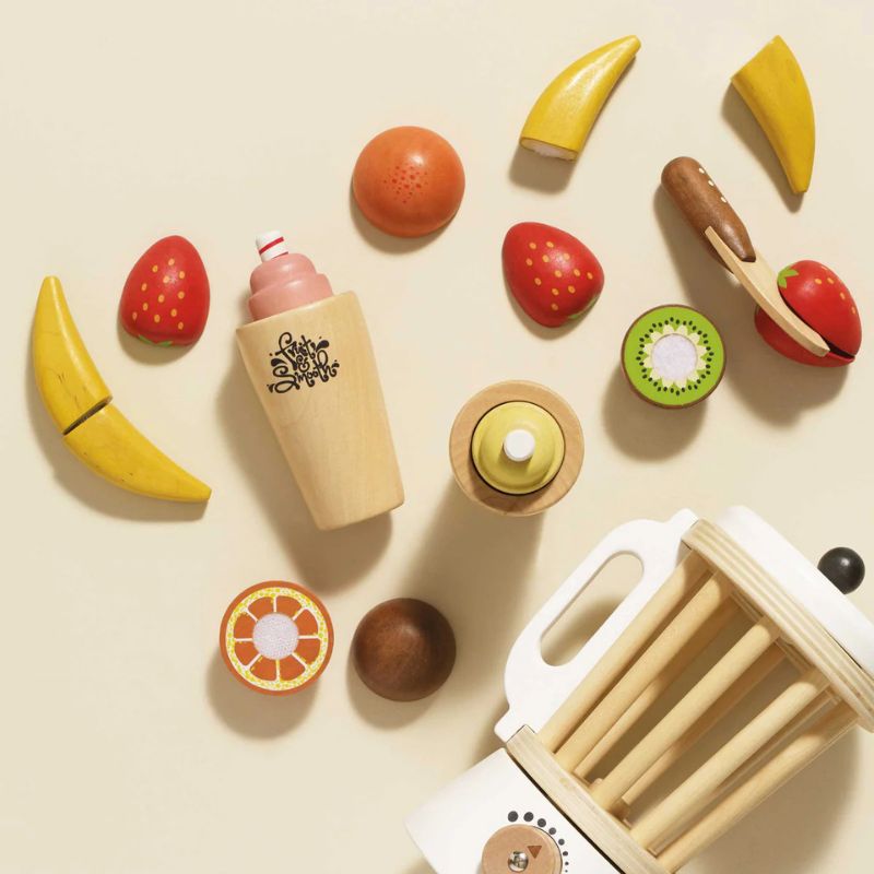 Le Toy Van Fruit & Smoothie Blender Set