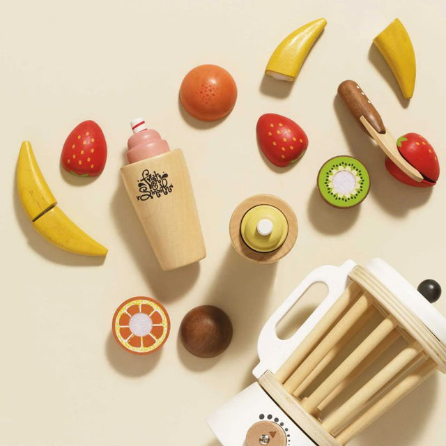 Le Toy Van Fruit & Smoothie Blender Set