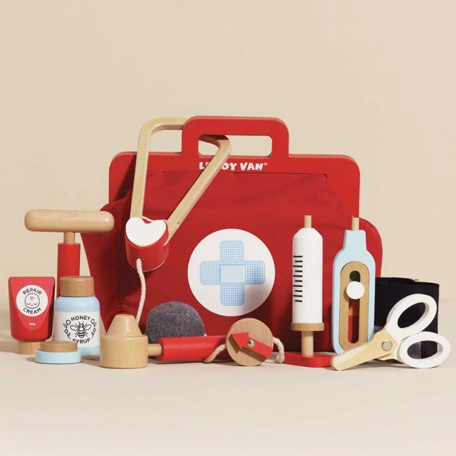 Le Toy Van Vintage Doctor Roleplay Wooden Kit
