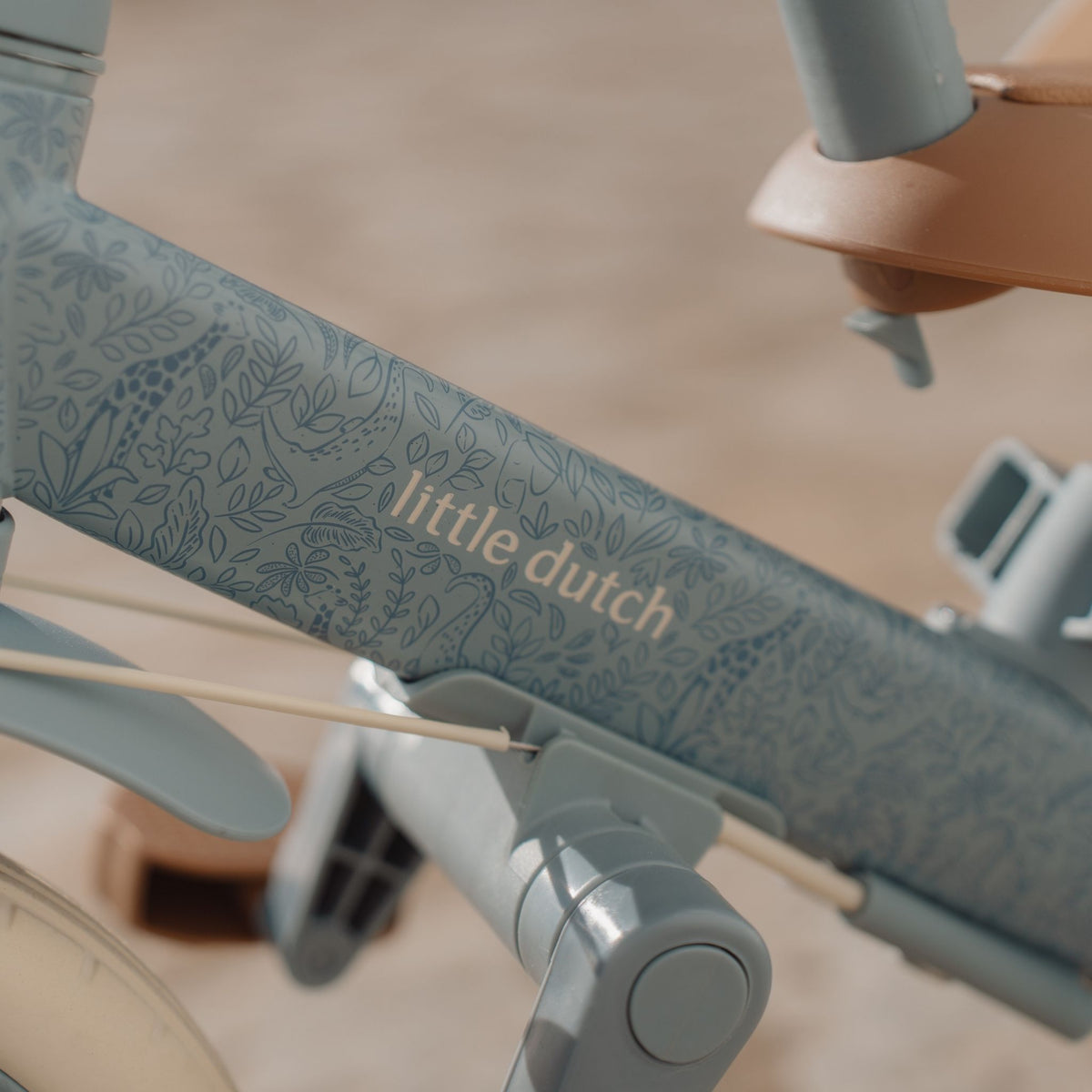 Little Dutch 4 in 1 Trike - Blue