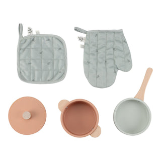 Little Dutch Wooden Play Kitchen