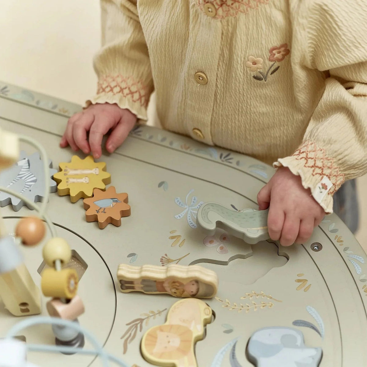 Little Dutch Activity Table XL - Safari Friends