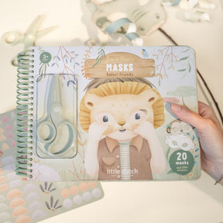 Little Dutch Mask Book - Safari Friends