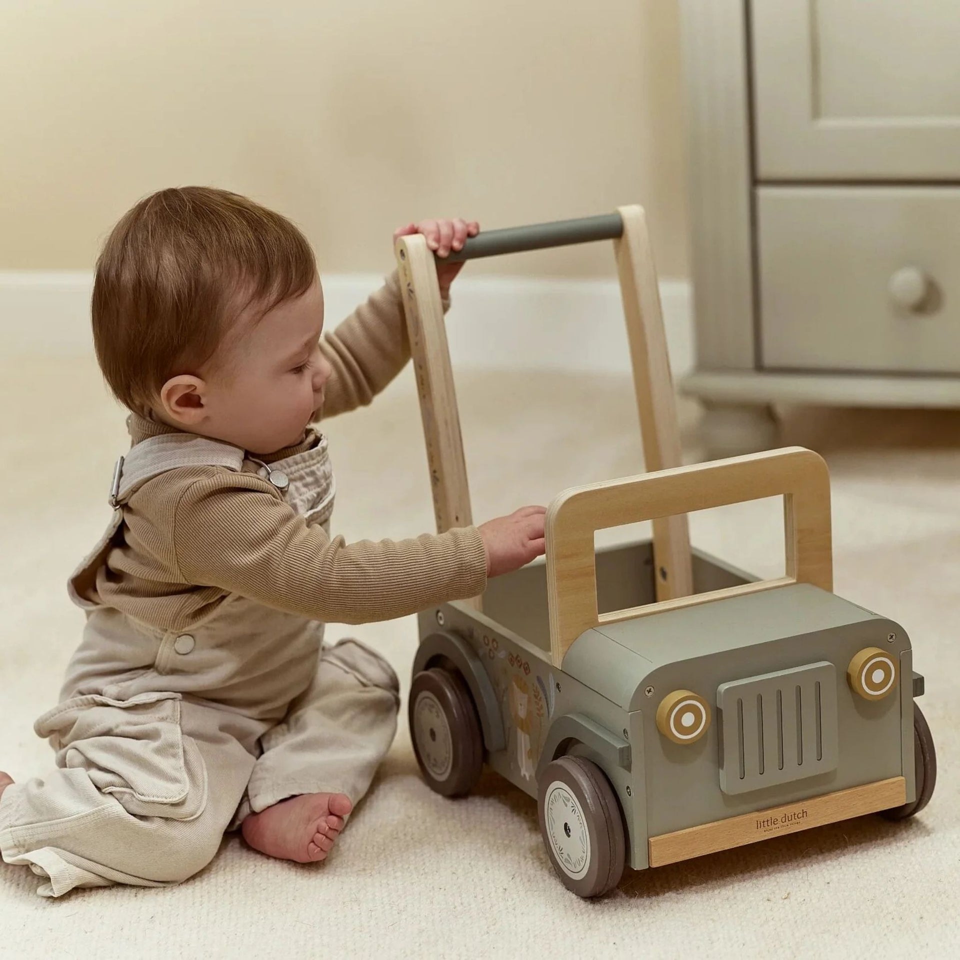 Little Dutch Push Car Jeep - Safari Friends