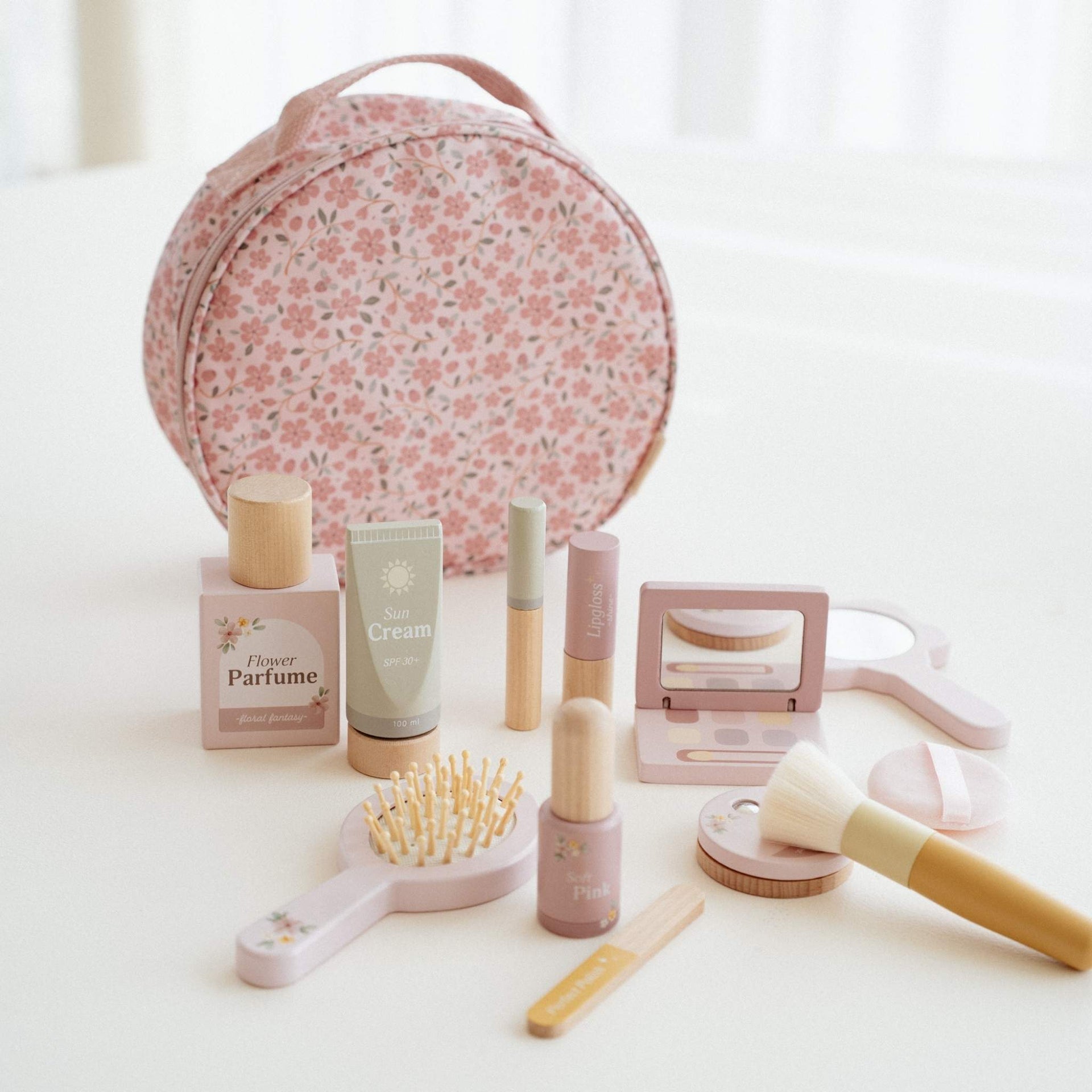 Little Dutch Wooden Beauty Case