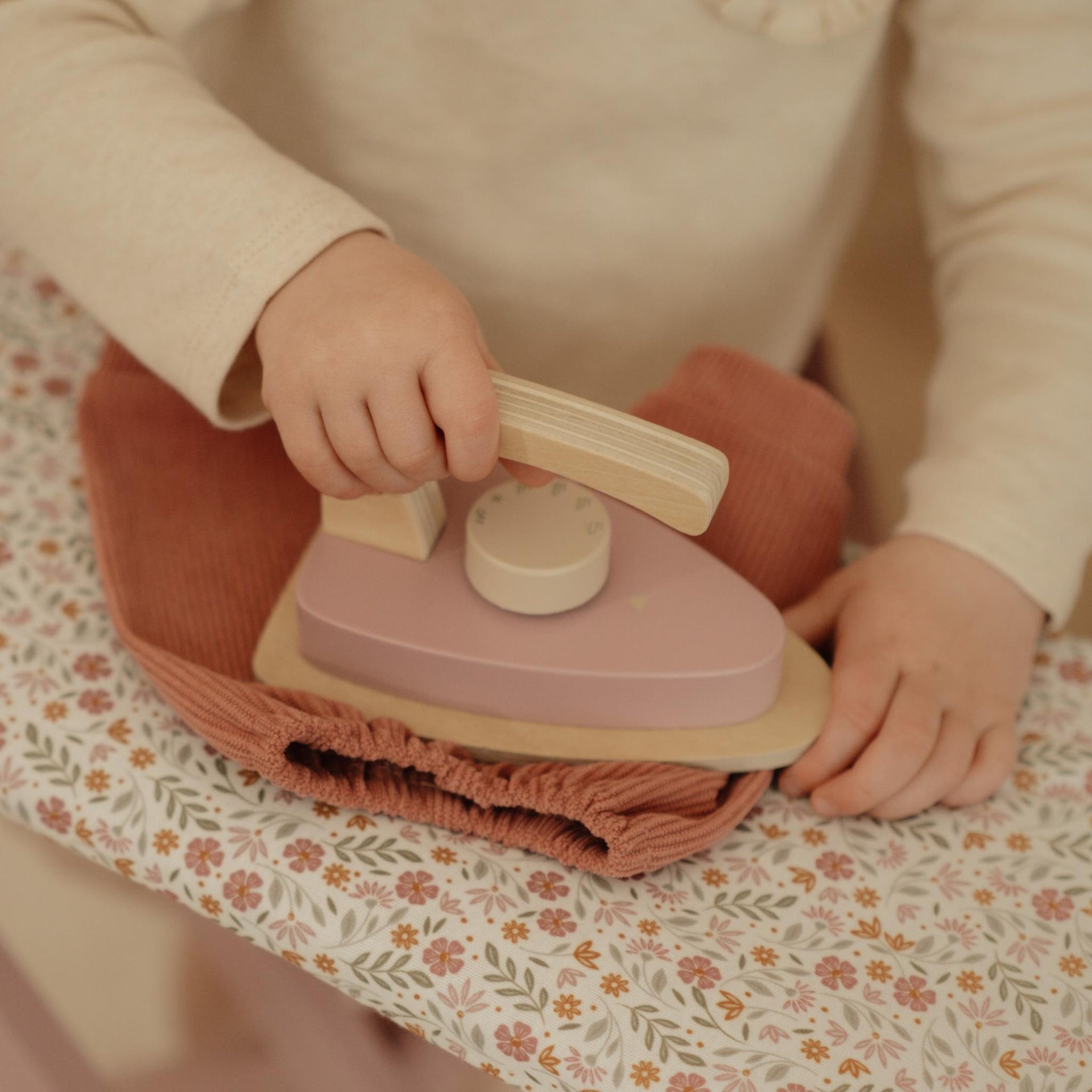 Little Dutch Wooden Ironing Board