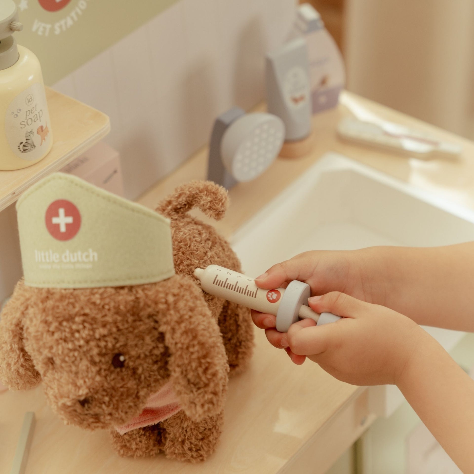 Little Dutch Little Vet Bundle - Dog
