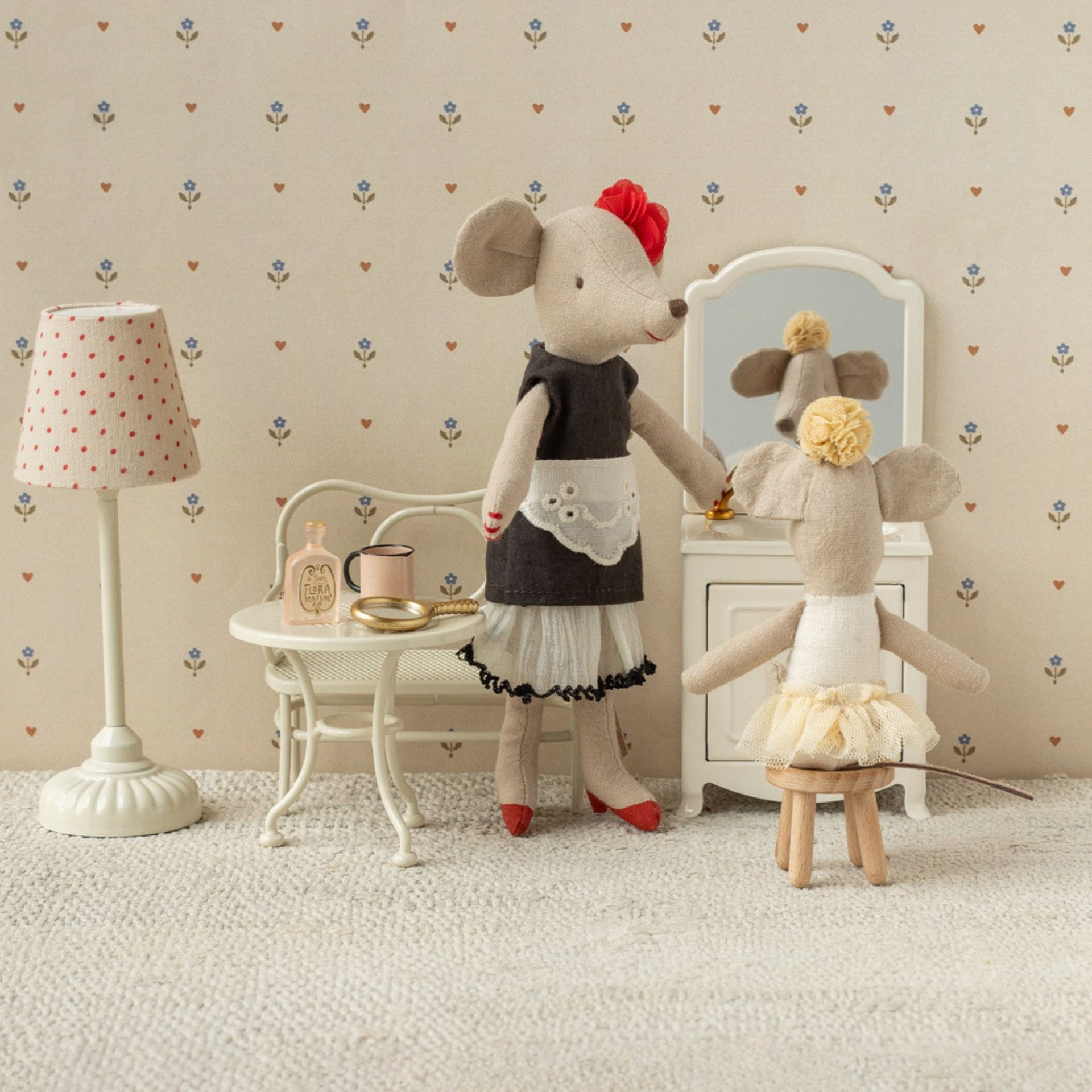 Maileg Mum Beautician Mouse