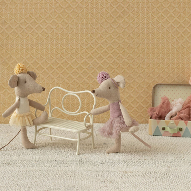 Maileg Little Sister Ballerina Mouse - Off White