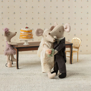 Maileg Mum and Dad Wedding Mice Couple in Box
