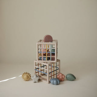 Mushie Elastic Shape Sorter