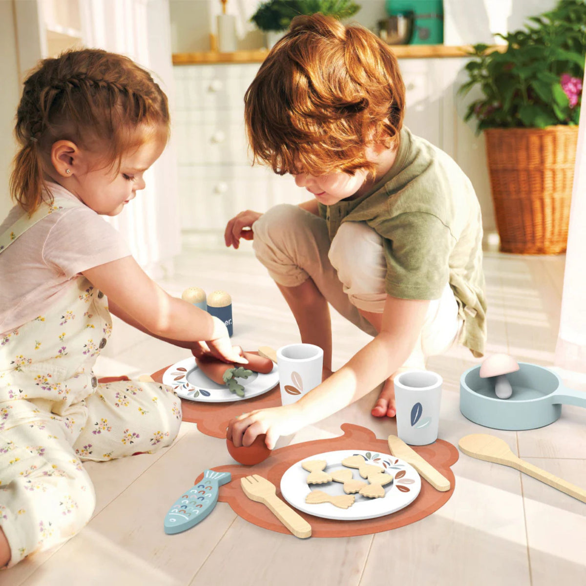Speedy Monkey Toy Kitchen & Accessories