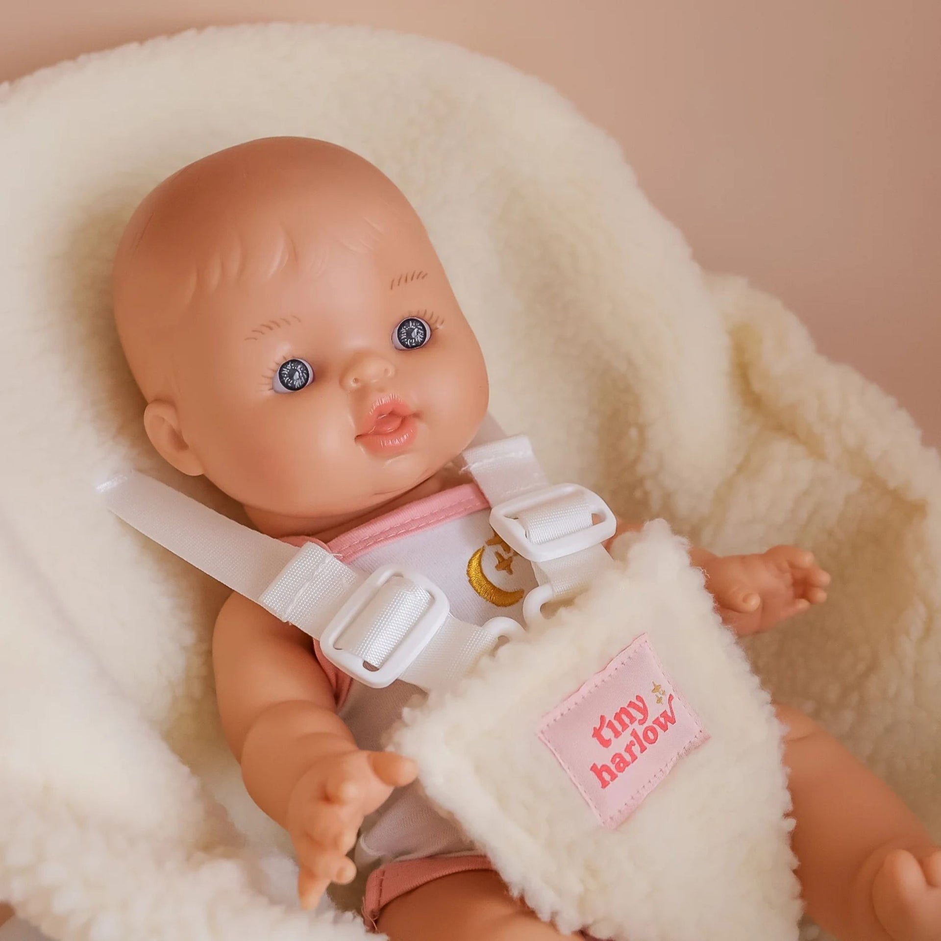 Tiny Harlow Car Seat - Sherpa