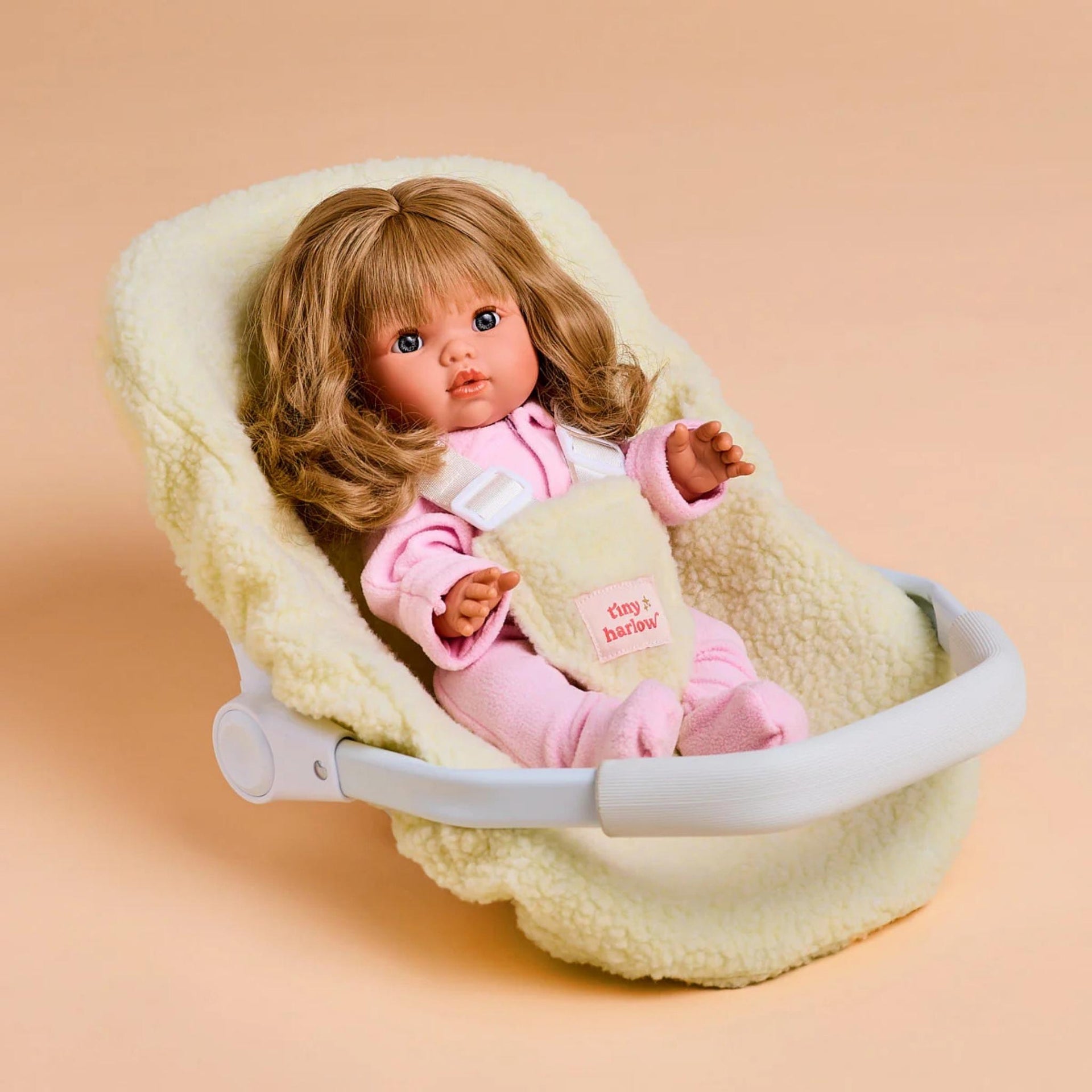 Tiny Harlow Car Seat - Sherpa